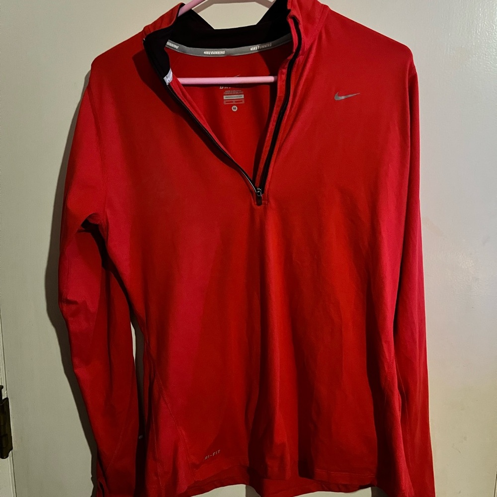 Nike Women’s Half Zip